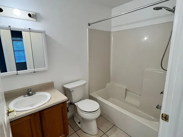 2521 Allison Ave — Photo 7