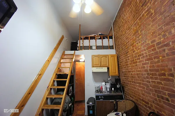 Rented by Citi Habitats | media 16