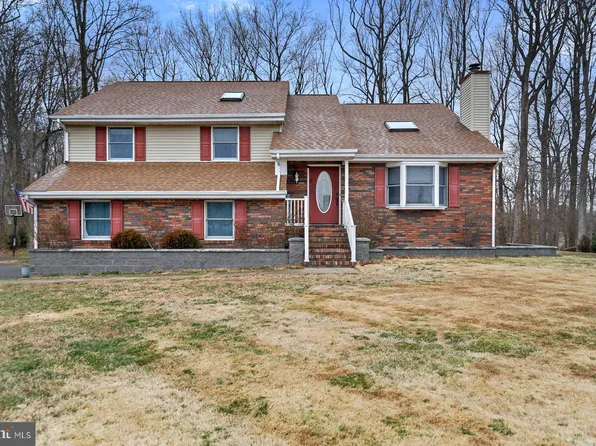 507 Waterside Dr, Felton, DE 19943