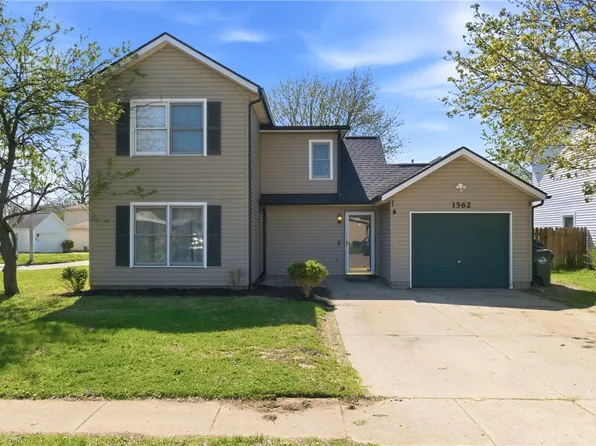 1562 Alameda Dr, Xenia, OH 45385