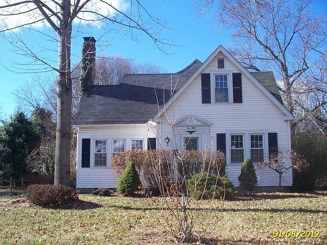 2nd image of 150 Sunbury Rd