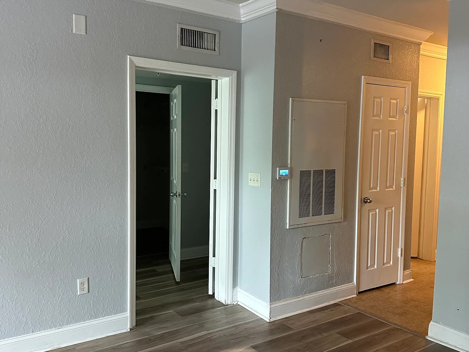 1 bed, 744 sqft, $1,550 — Photo 3