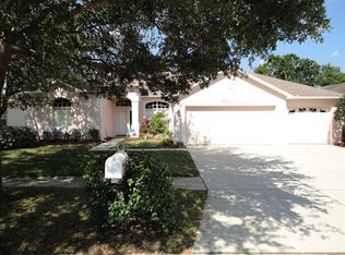 4004 Water Park Ct, Riverview, FL 33578