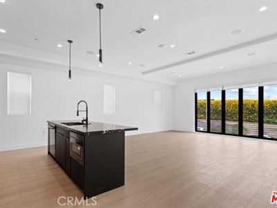 1525 S Carmelina Ave, Los Angeles, CA, 90025