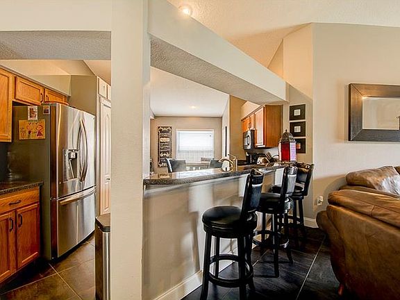 5th image of 6932 Waterbrook Ct