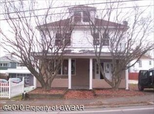 26 E Saint Marys Rd, Wilkes Barre, PA 18706