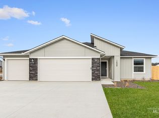 1608 Sunday Riv, Saint Middleton, ID 83644
