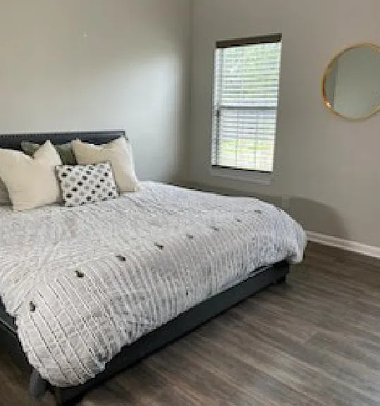 1639 Green Hill Dr — Photo 23