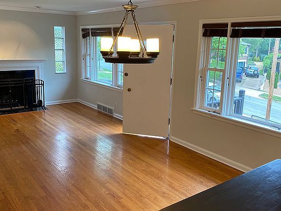 2nd image of 8768 Pine Ave