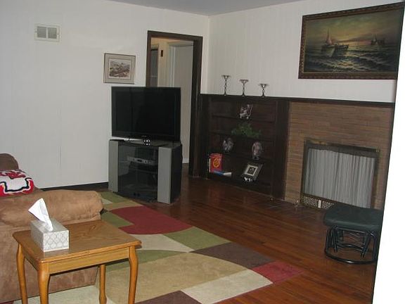 2nd image of 2608 S Arlington Ave