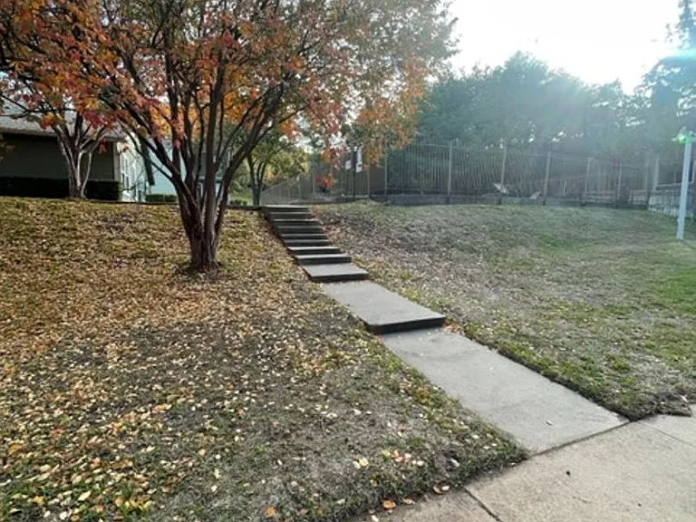 1500 Lake Shore Dr #211 — Photo 14