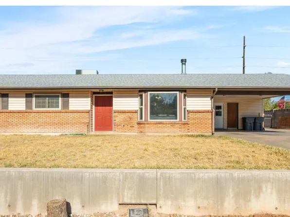 2115 Panorama Pkwy N, Saint George, UT 84790