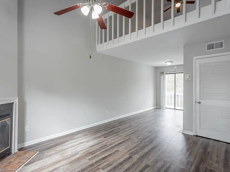 Amberwood Chalet: Modern Comfort in Chattanooga — Photo 22