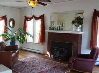 214 W 5th St, Port Angeles, WA