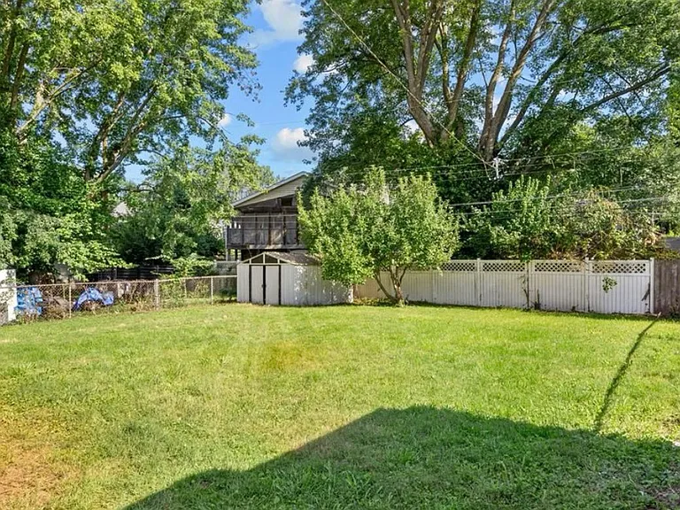9533 Muriel Ave — Photo 15