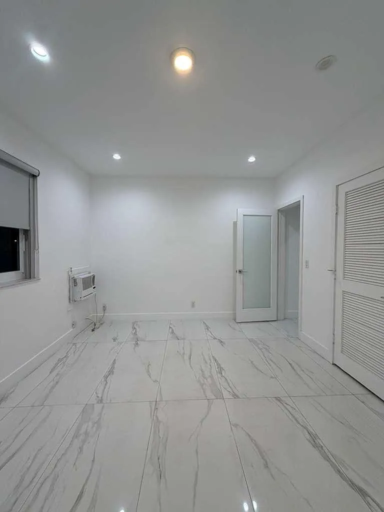 1 bed, $2,200 — Photo 2