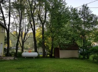 1791 Hayes Rd, Ortonville, MI 48462