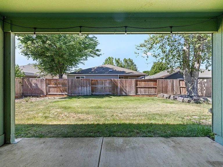 1016 Birmingham St — Photo 23