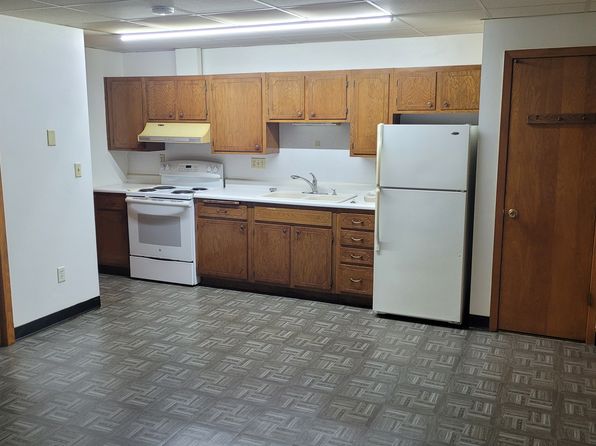 7 3rd Ave S APT 3