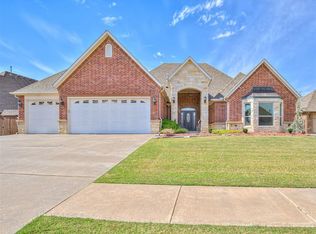 2233 Rockbridge Ct, Yukon, OK 73099