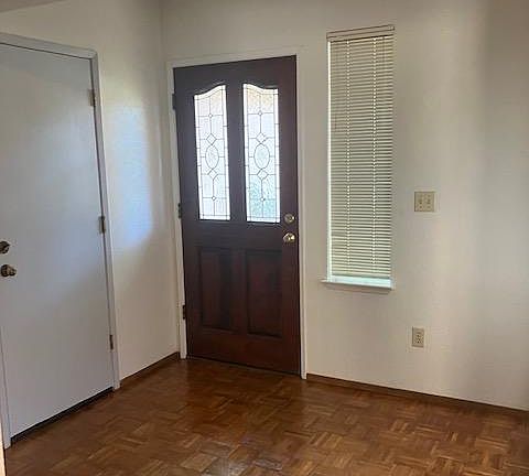 5th image of 108 Parkview Ln