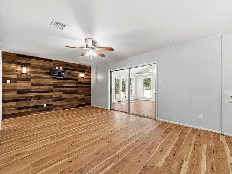 3507 Lake Ridge Bnd — Photo 7