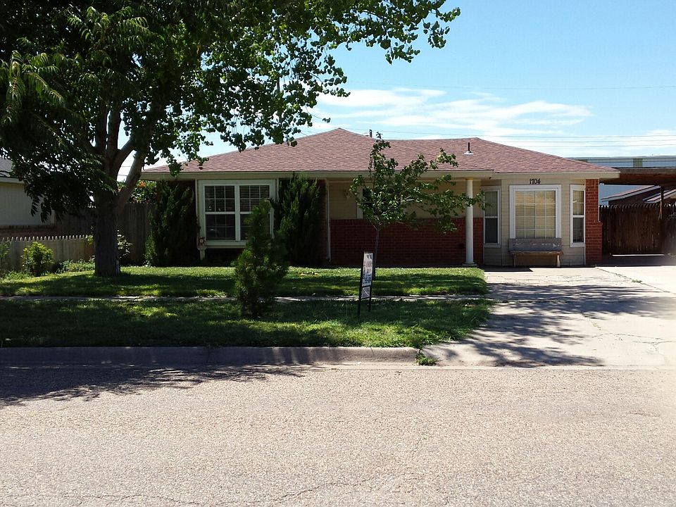1st image of 1704 S Meredith Ave