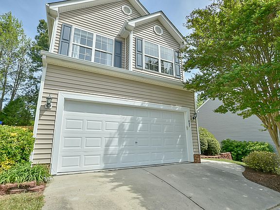 4th image of 427 Hanson Rd