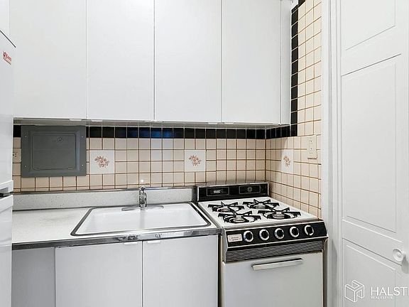 4th image of 315 E 70th St APT 5B