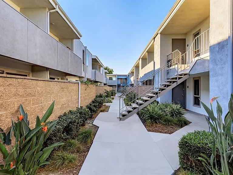 Ascent Apartment Homes — Photo 13