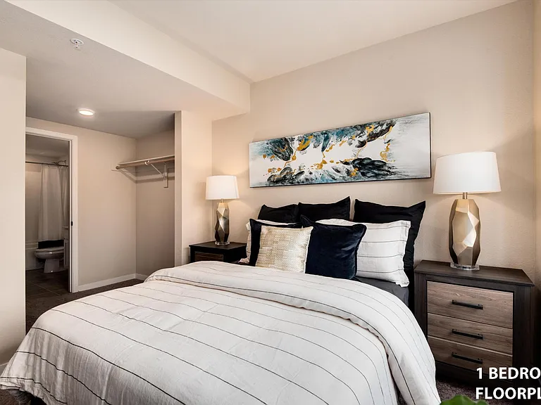 WestEdge Apartments — Photo 14
