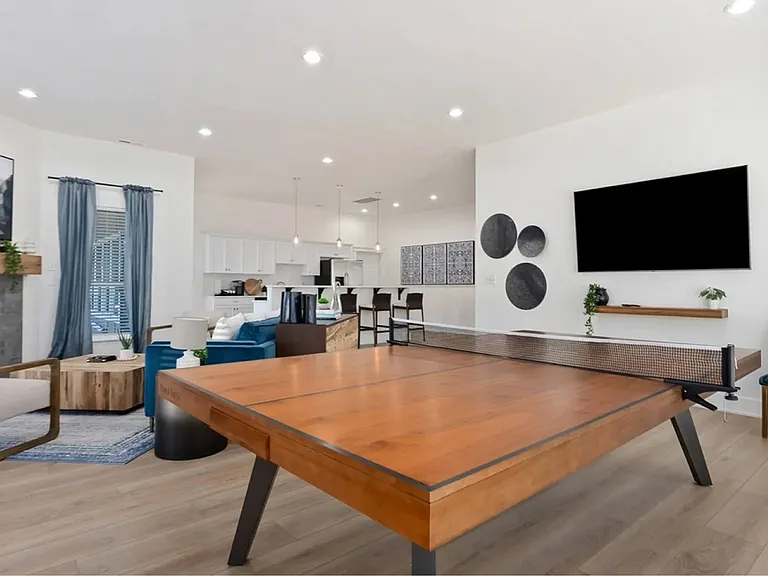 Monterra Townhomes — Photo 21