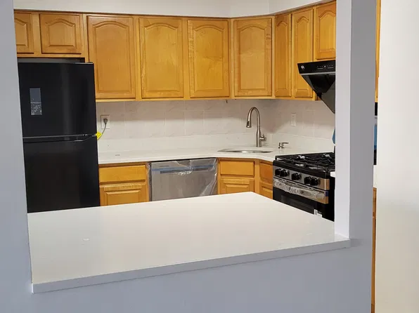 (undisclosed Address), Flushing, NY 11354
