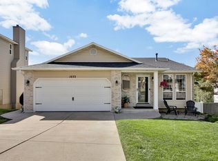 1033 E 5000 S, South Ogden, UT 84403
