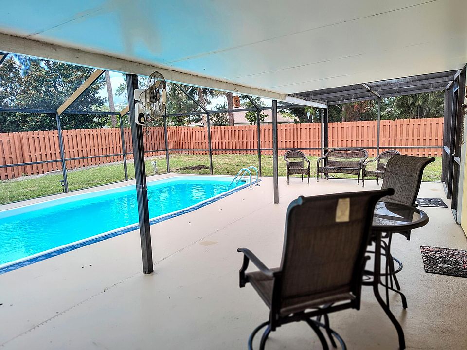 1st image of 1514 SE Manth Lane