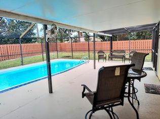 1514 SE Manth Ln, Port Saint Lucie, FL 34983
