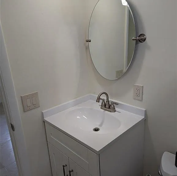 5220 NE 14th Way — Photo 9