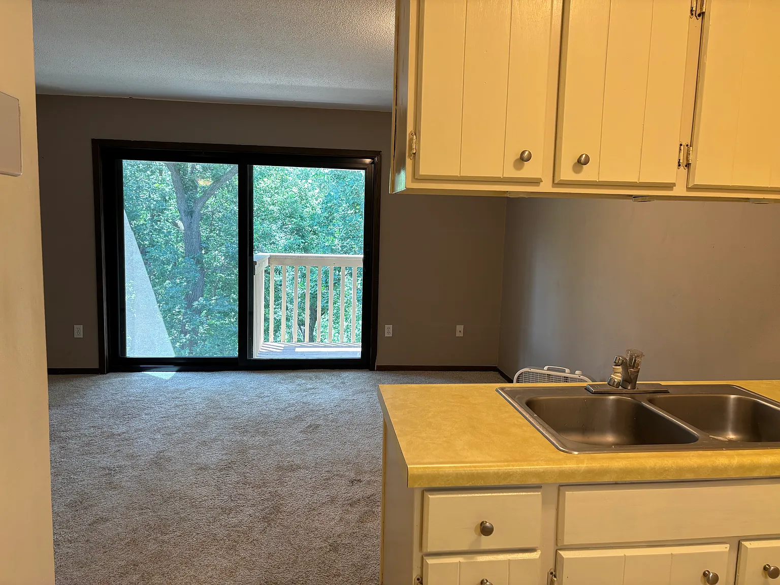 9400 Old Cedar Ave — Photo 4
