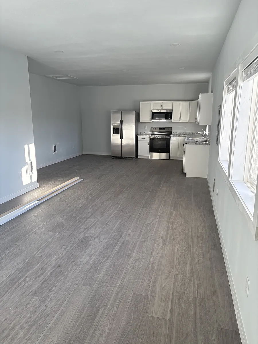 Building Photo - 421 E Glendale St #1