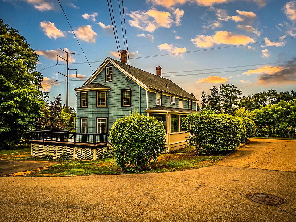 1st image of 184A echo Avenue