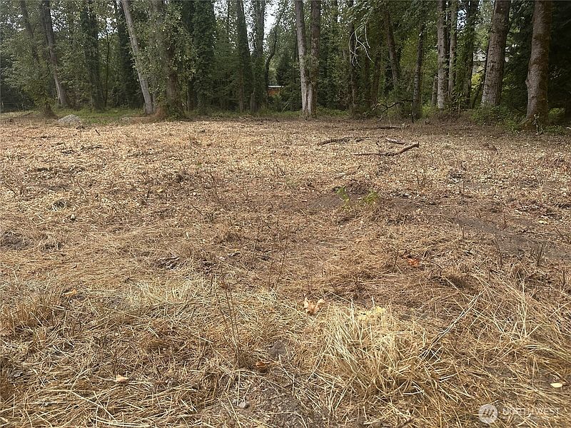 2nd image of 154 XX SE Jones Road