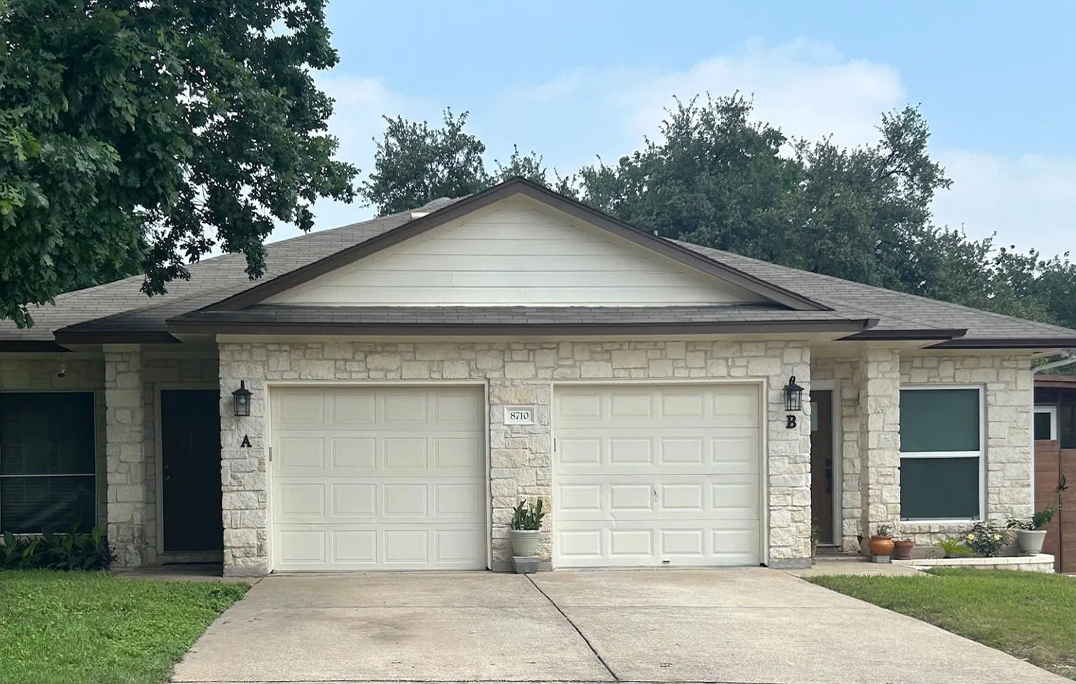 3 bed, 2.0 bath, 1158 sqft, $1,695 — Photo 1
