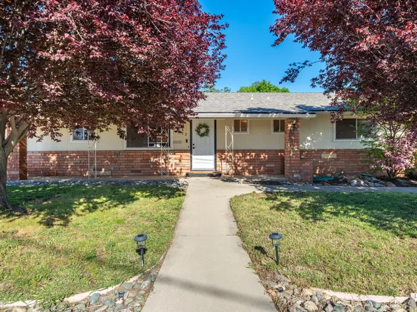 5802 Mountain View Dr, Redding, CA 96003