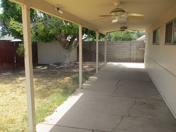 5th image of 7415 E Holly St