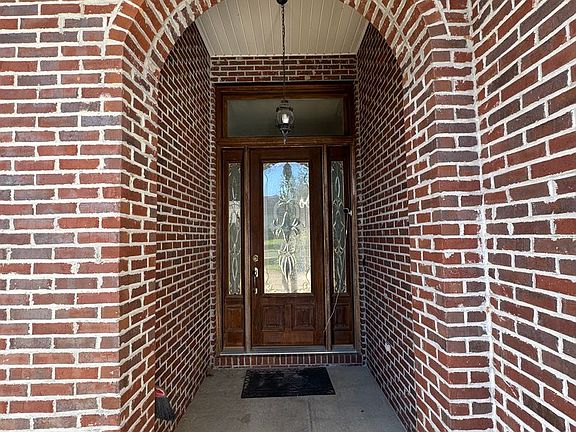 4th image of 5420 Whistler Dr