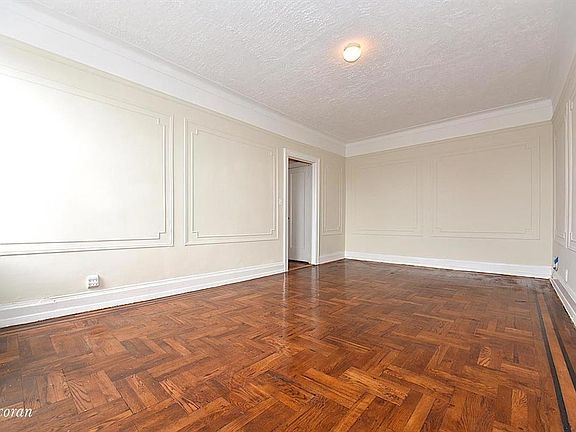 2nd image of 2680 30th St APT 4F