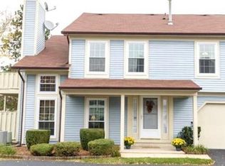 1231 Clematis Dr, Streamwood, IL 60107