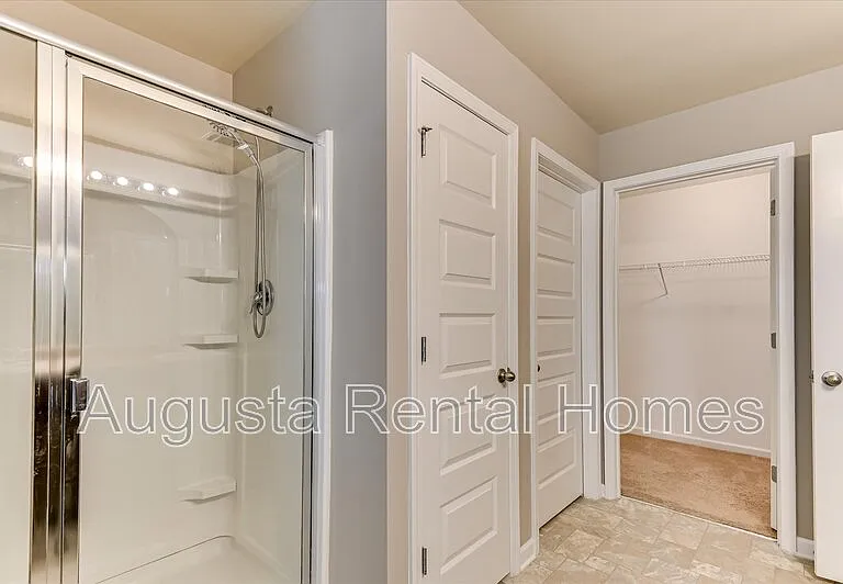 5060 Vine Ln — Photo 37