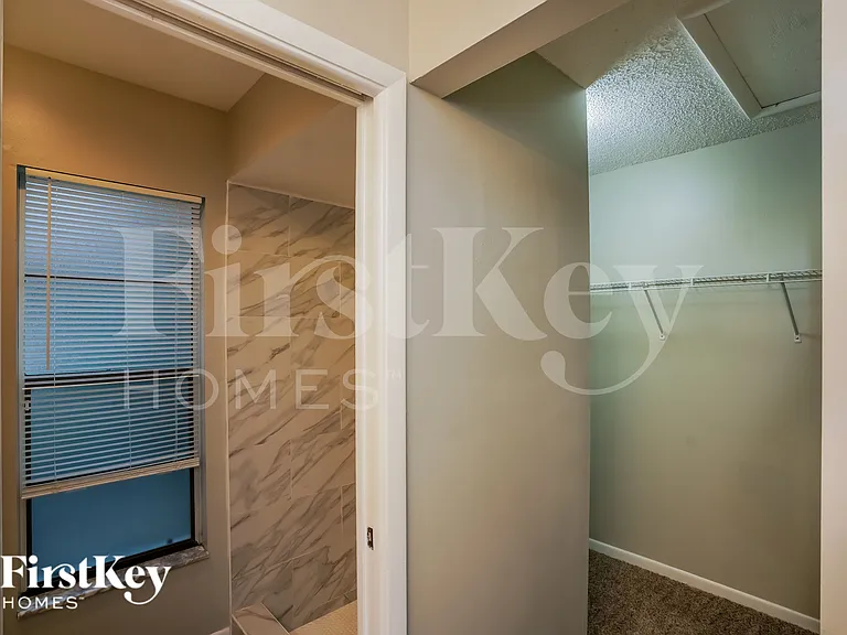 1024 Redbud Cir — Photo 9