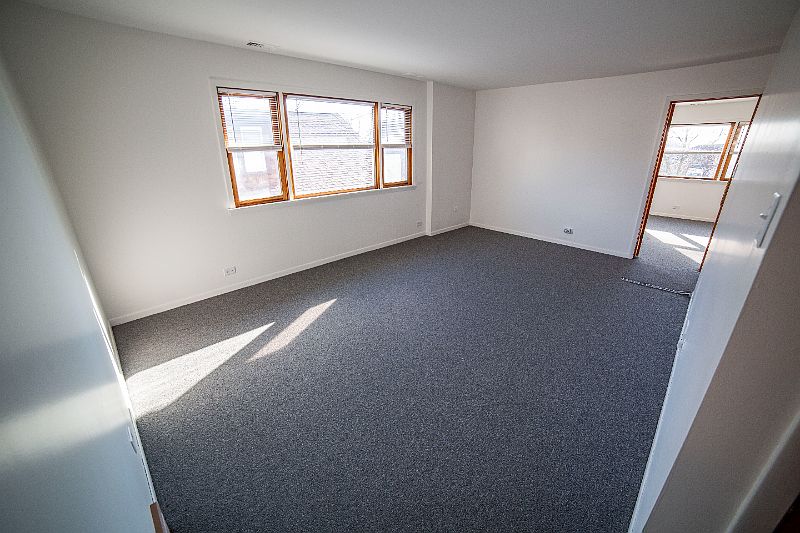 1st image of 2336 W 122nd St #1